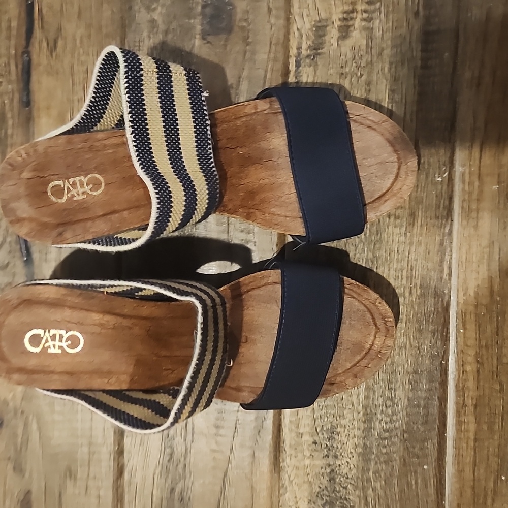 CATO wedge sandals size 6 women